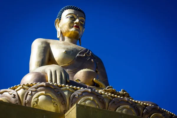 bhutan-shakyamuni-buddha-statue-c9h0nmfz1kspjznp